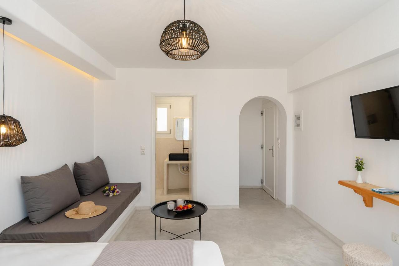 Celestial Seaview Apartments-Portara Naxos City Exterior photo