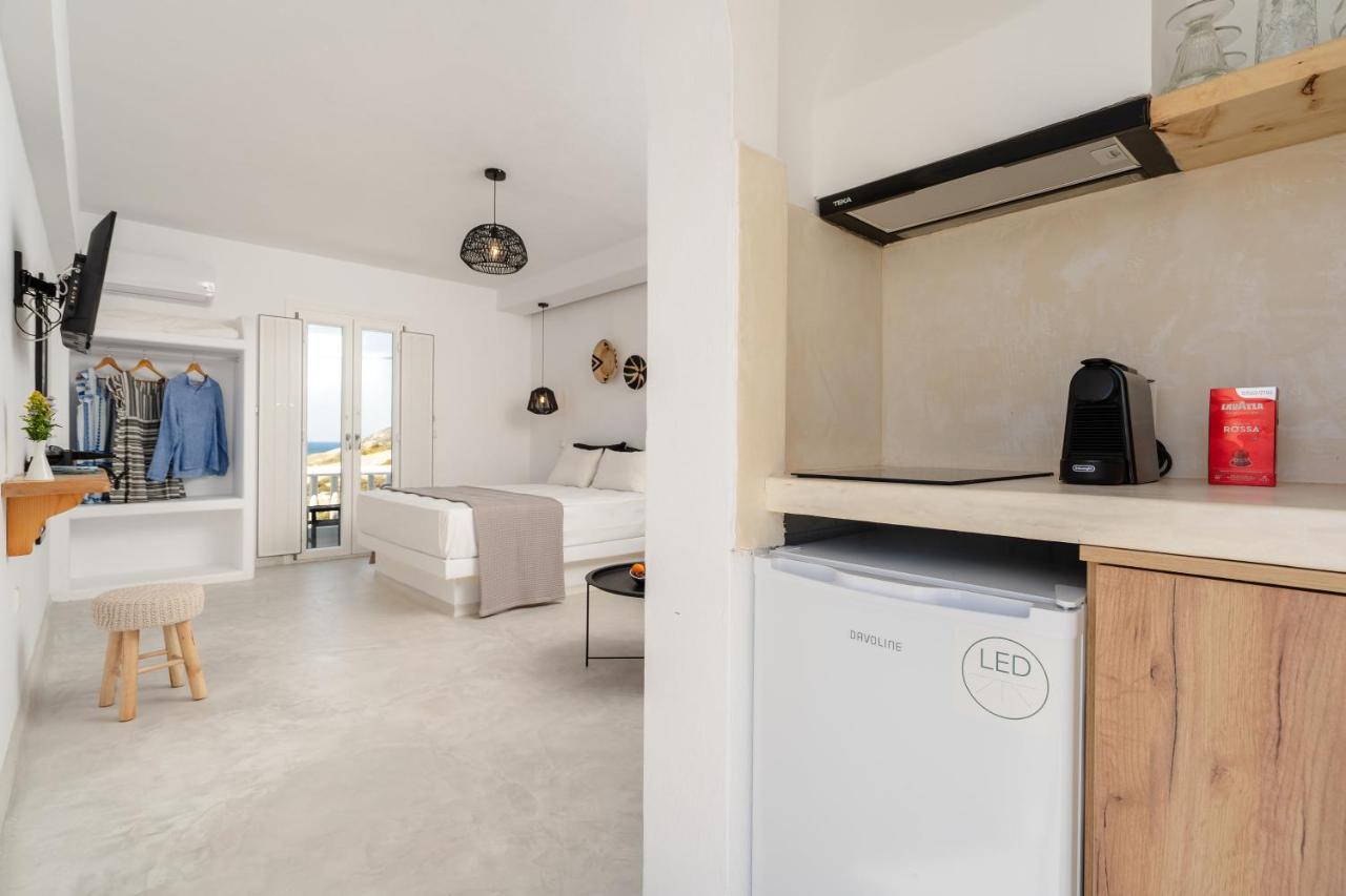 Celestial Seaview Apartments-Portara Naxos City Exterior photo